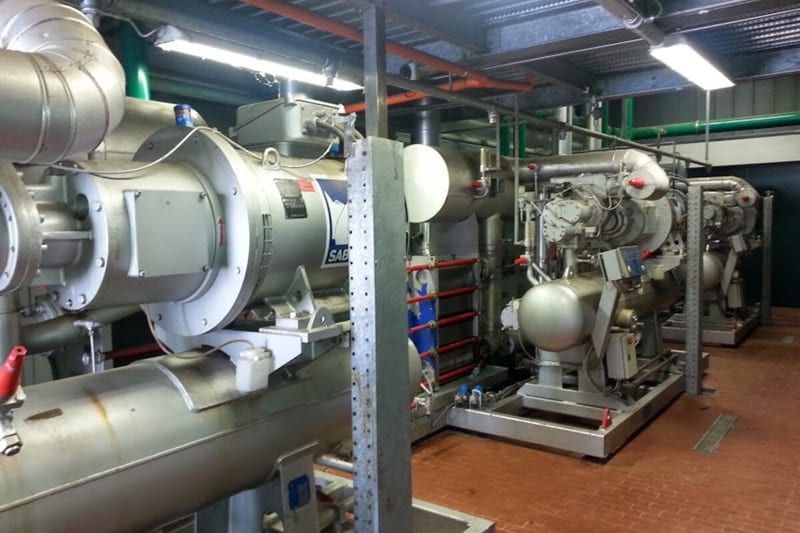 Industrial refrigeration compressor room with Sabroe units
